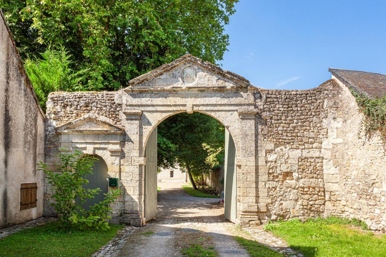 Chateau De Paradis (Adults Only) Bed and Breakfast La Croix-en-Touraine Exterior foto